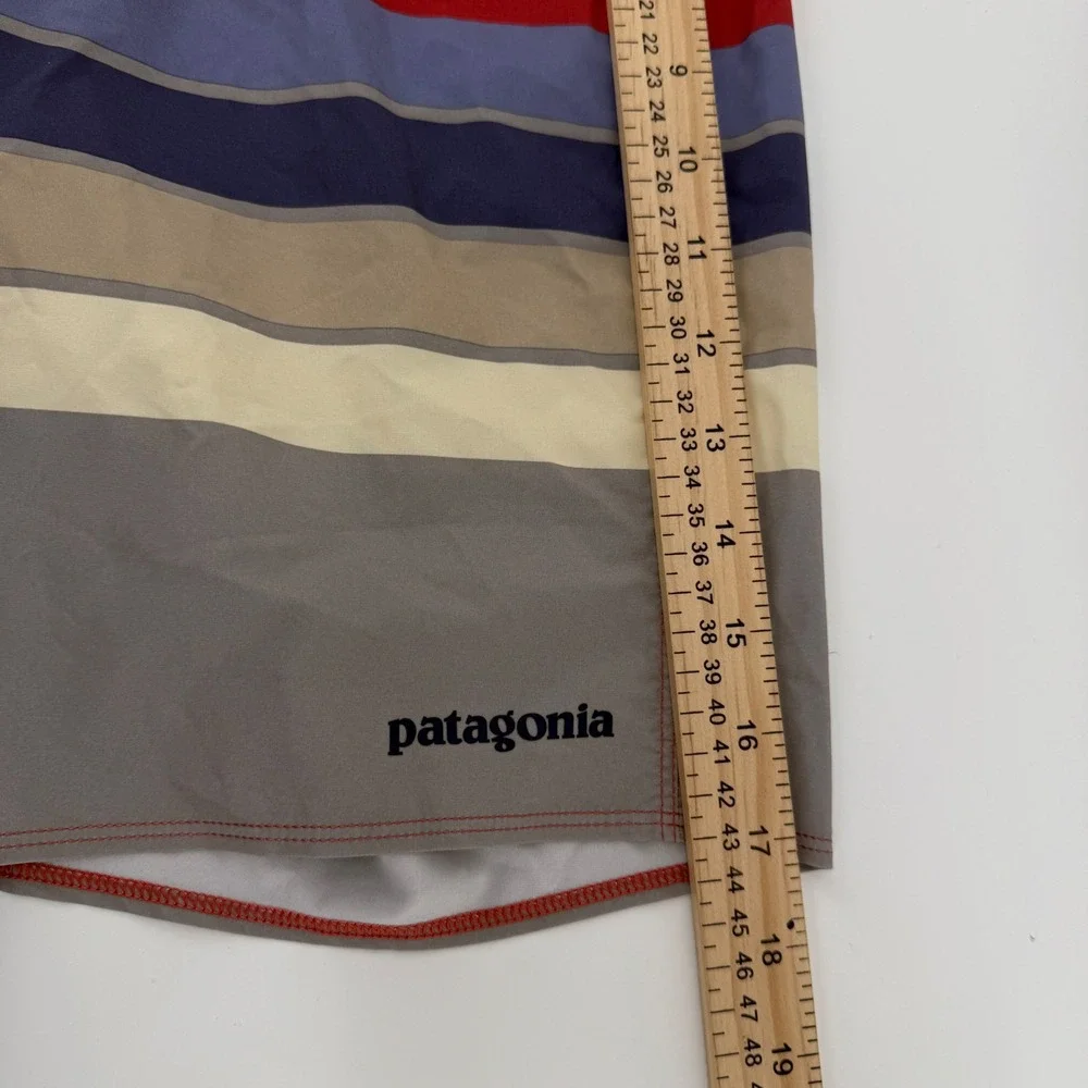 Patagonia Boardshorts Mens 28 Red Striped Hydro Series Recycled Swim Trunks